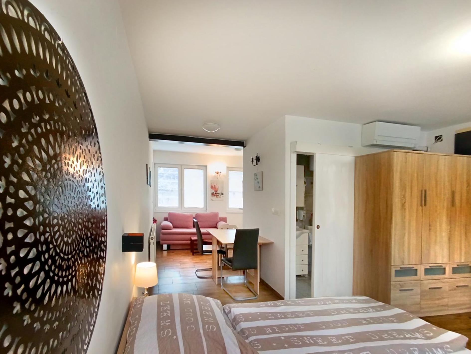 Apartments Katrca Ljubljana Extérieur photo